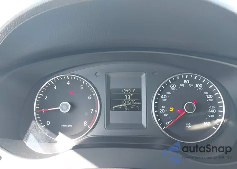 2014 Volkswagen Jetta 1.8T Se z USA, uszkodzony, nr VIN 3VWD17AJ6EM254814